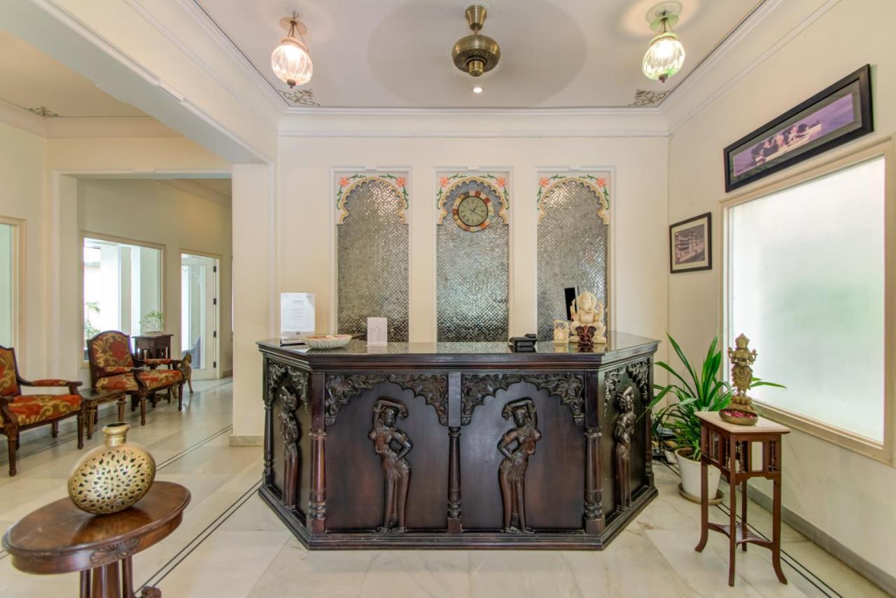 Akshay Niwas Boutique Luxury Hotel Ουνταϊπούρ Εξωτερικό φωτογραφία