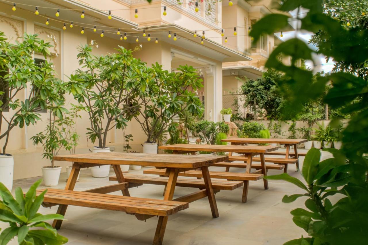 Akshay Niwas Boutique Luxury Hotel Ουνταϊπούρ Εξωτερικό φωτογραφία