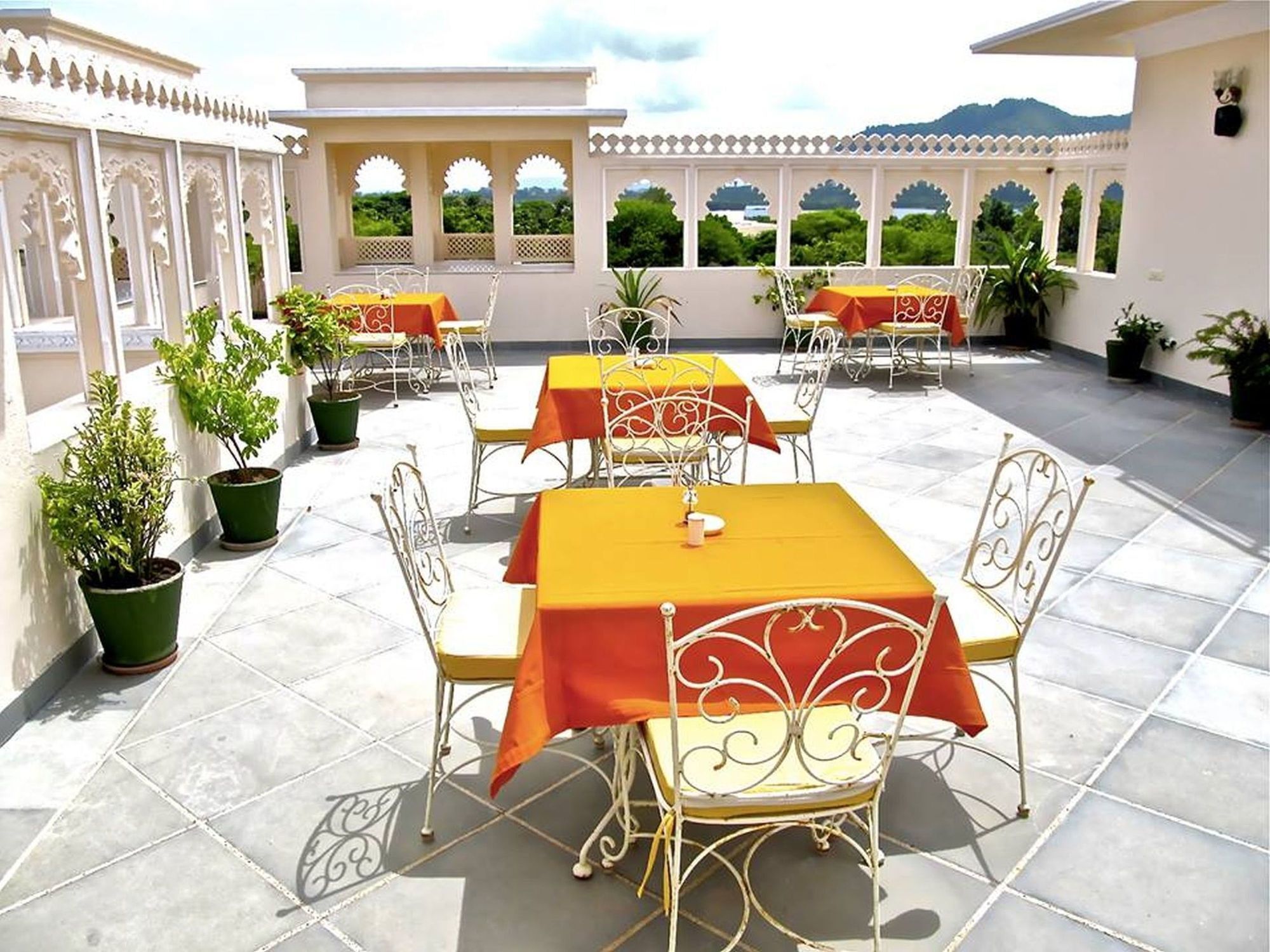 Akshay Niwas Boutique Luxury Hotel Ουνταϊπούρ Εξωτερικό φωτογραφία